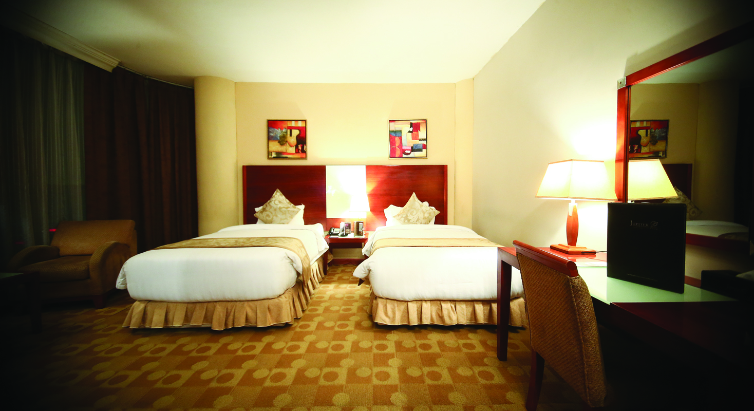 Bed size 1.2x2 meter. Complimentary Breakfast, WiFi Internet, Steam, Sauna and GYM