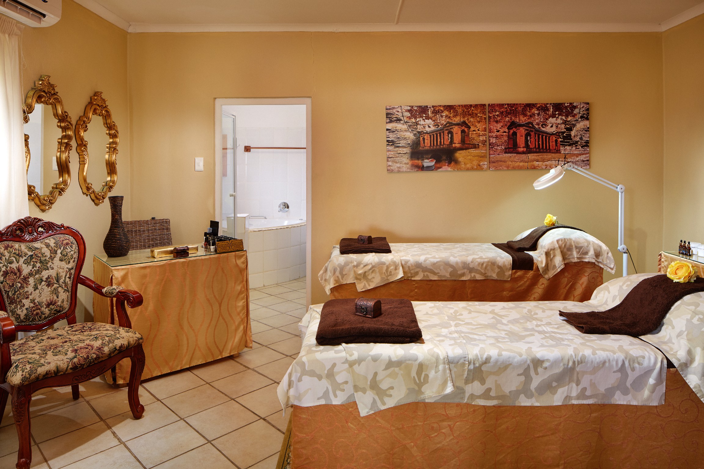 Hole in the Wall Resort, Wild Coast | Timbuktu Travel