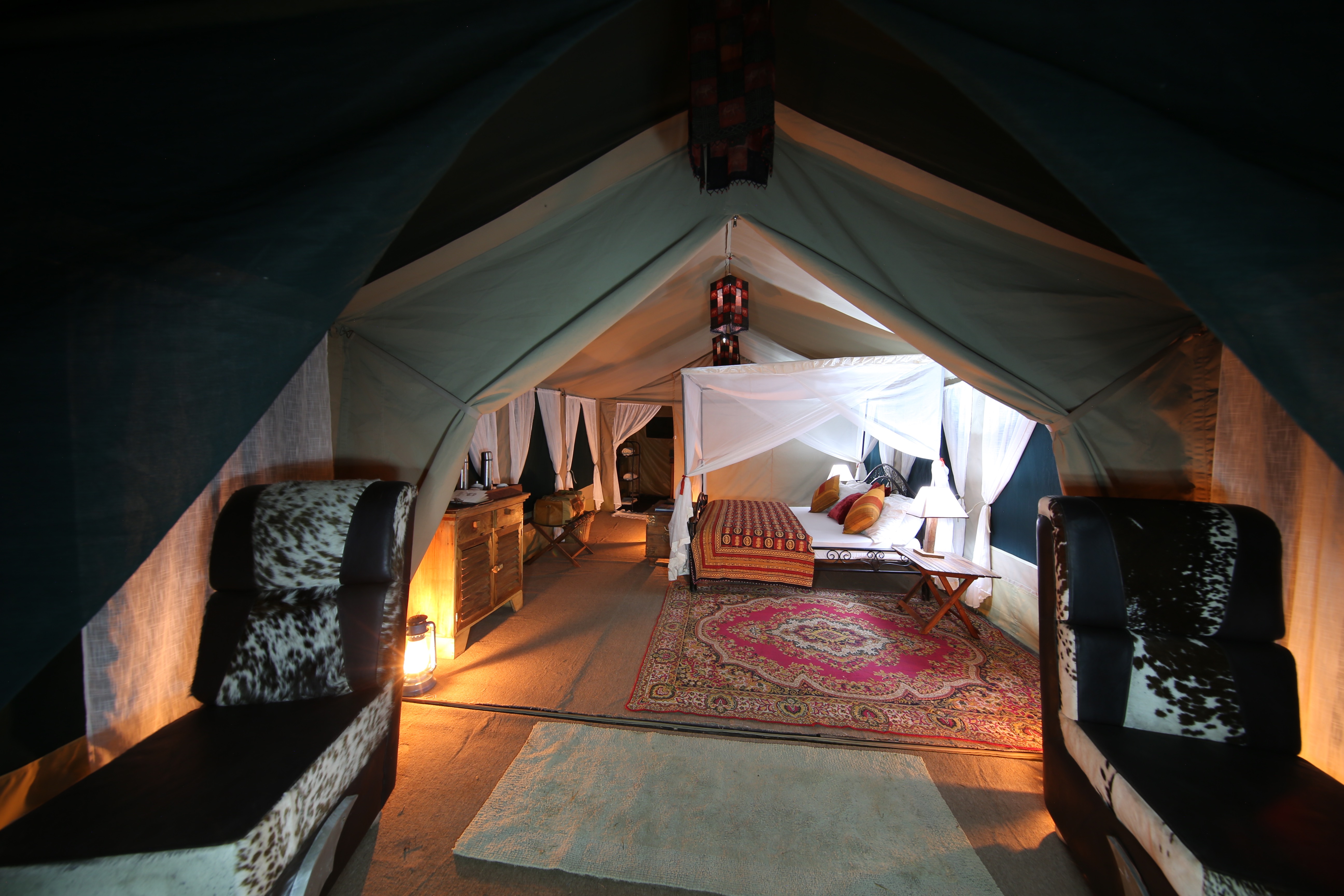 With privacy at the far end of the camp, the honeymooners retreat gives and incredible wild and wonderful experience for newlyweds
