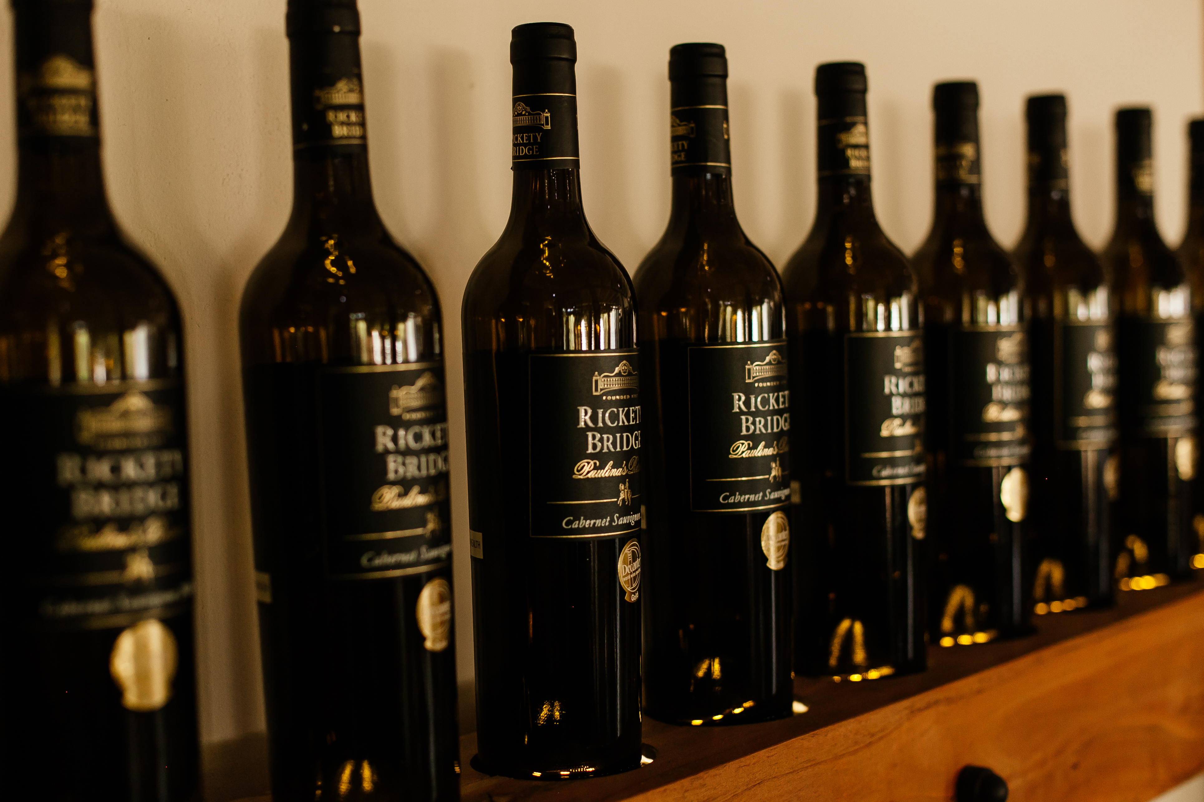 Visit our wine tasting centre for your complimentary wine tasting whilst staying with us