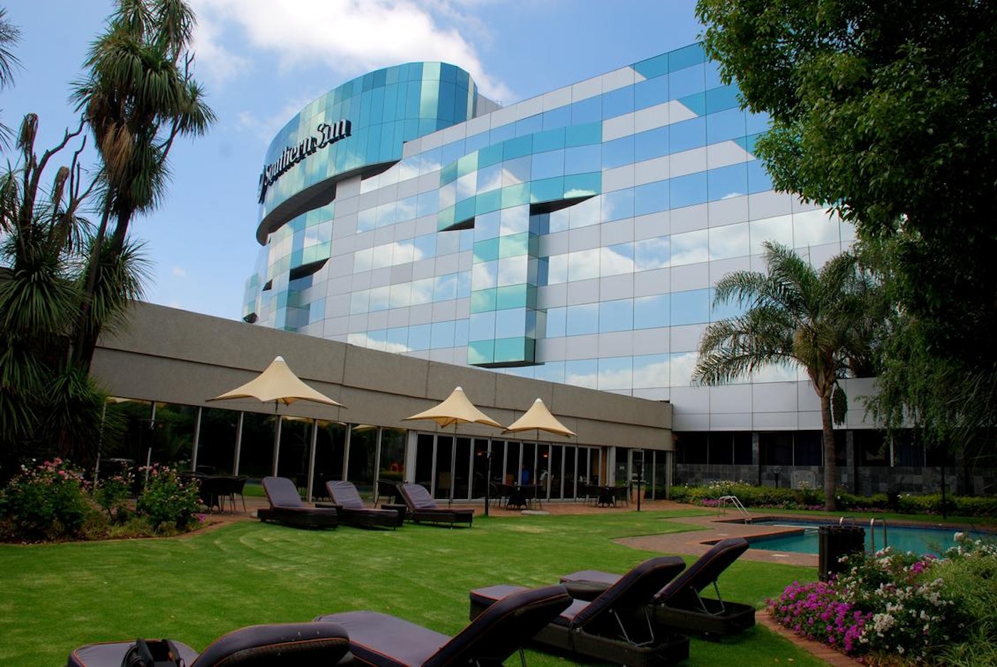 Southern Sun O.R. Tambo Hotel, South Africa | Timbuktu Travel