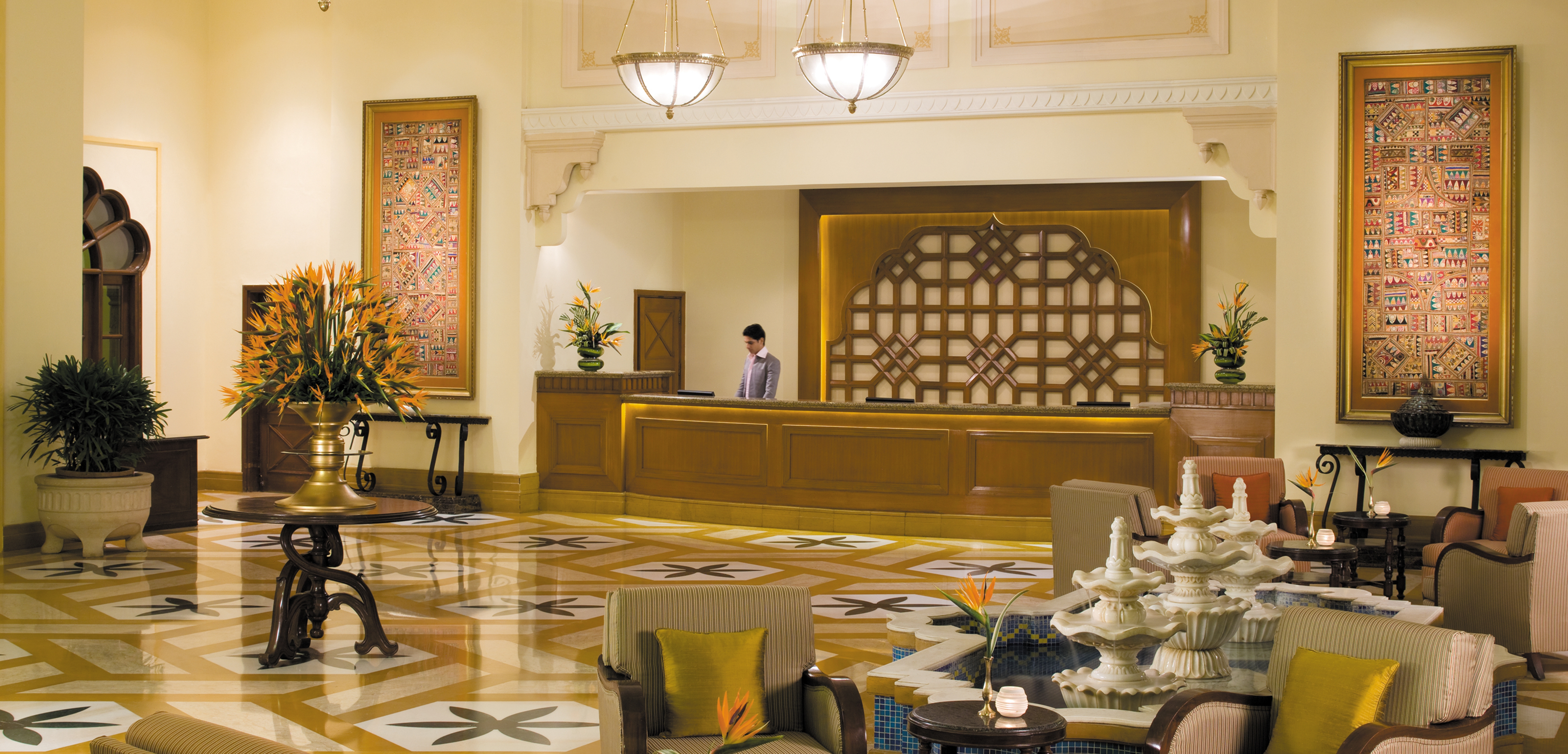 Vivanta By Taj - Hari Mahal, Lobby
