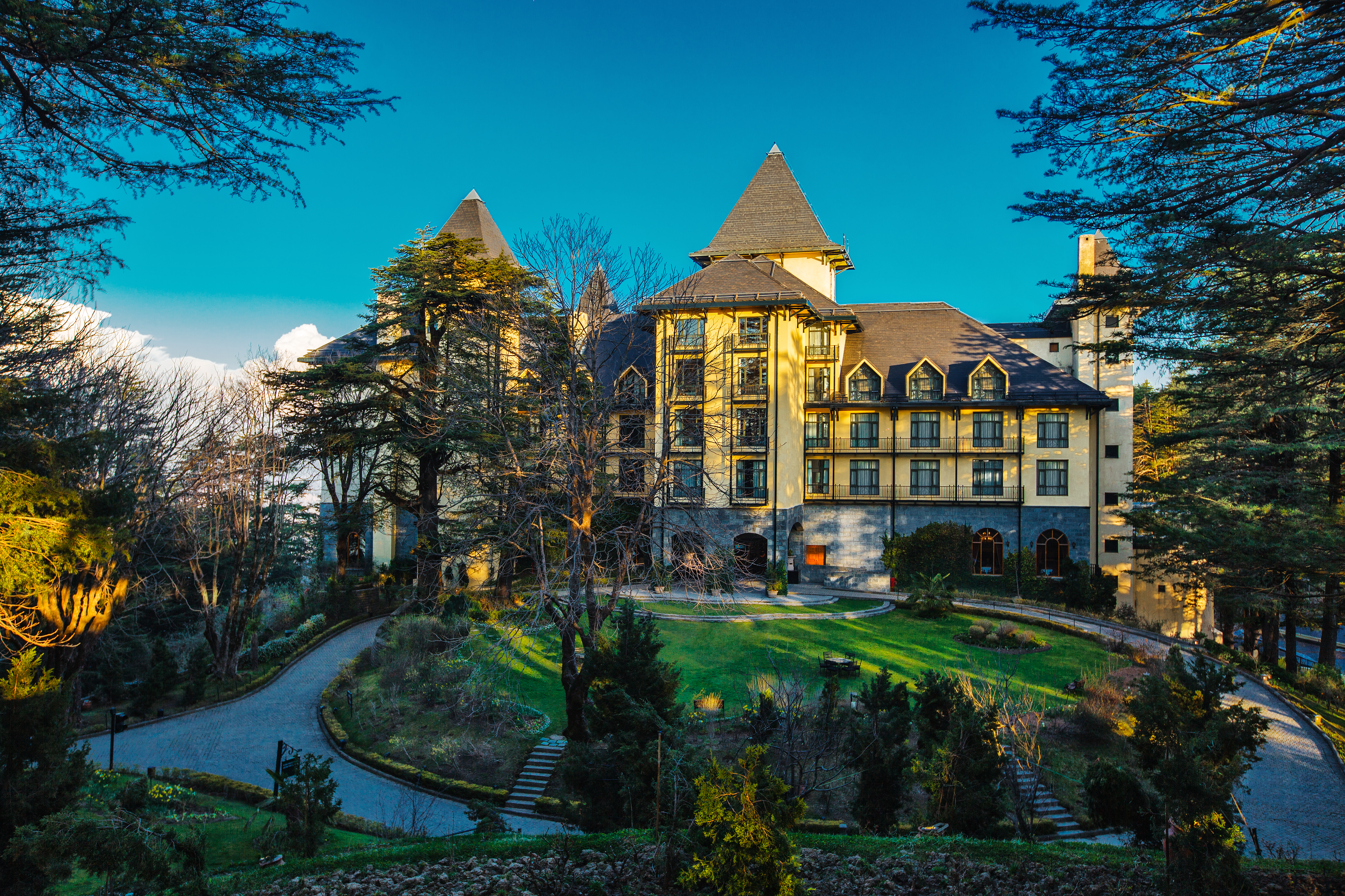 Wildflower Hall , Shimla | Timbuktu Travel