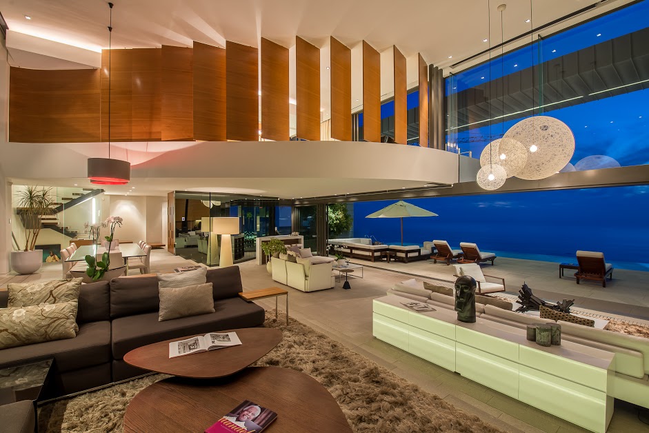 Designed by world-renowned architecture firm SAOTA, Pentagon is considered to be the new benchmark in contemporary seaside living. The villa is private and quiet with superior security, offers incredible unobstructed sea views and luxurious design, all in a highly desirable location.