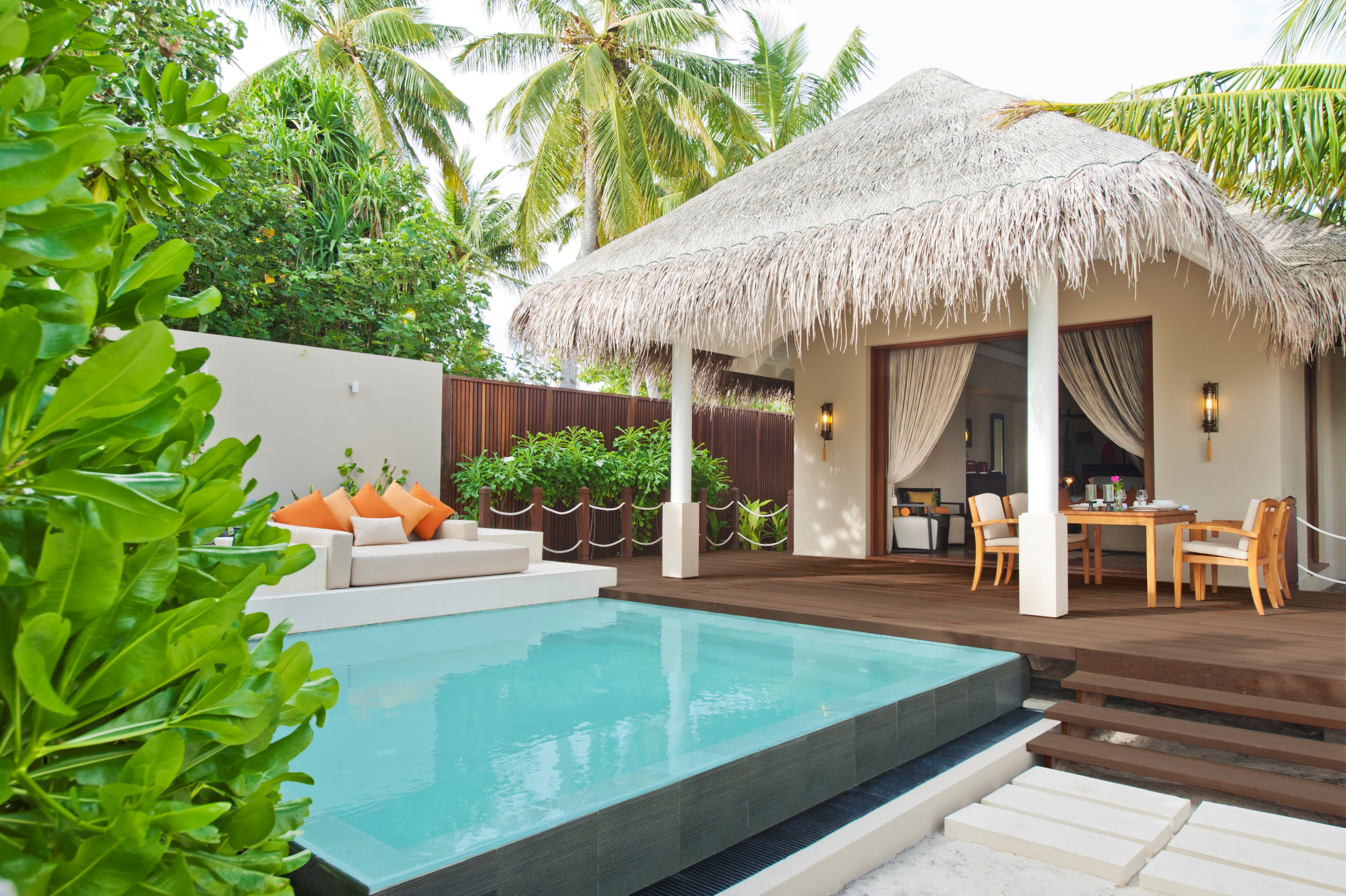 Villas & Suites with private pool and direct access to beach
