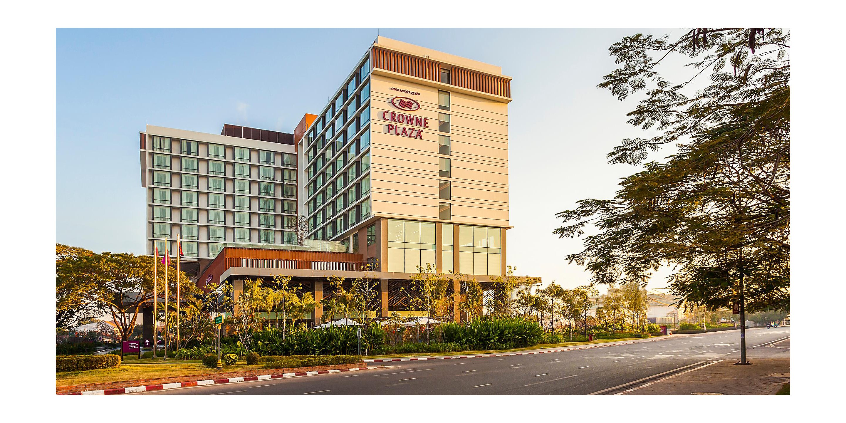 Crowne Plaza Vientiane, Vientiane | Timbuktu Travel