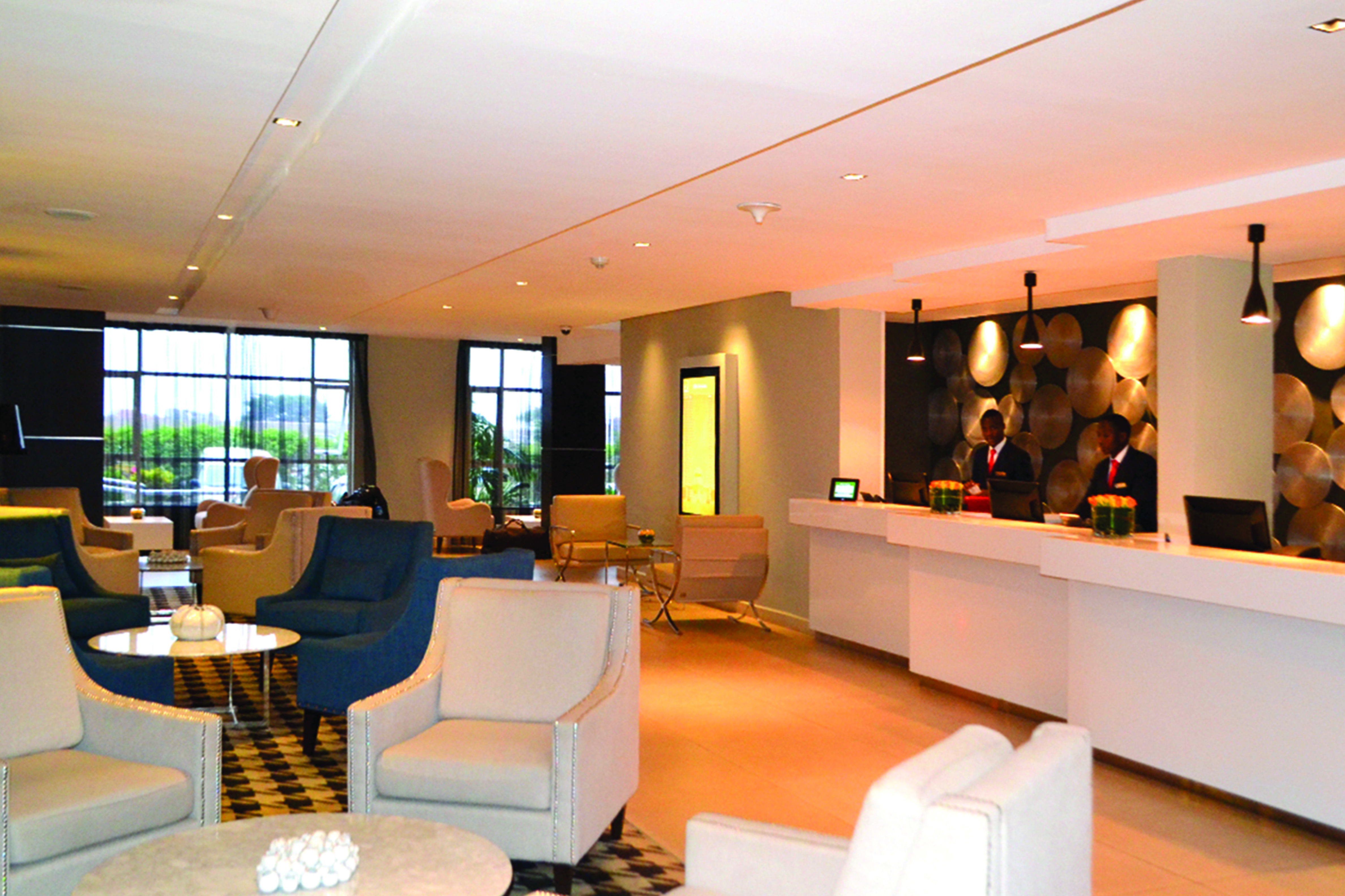 Guest check-in lounge