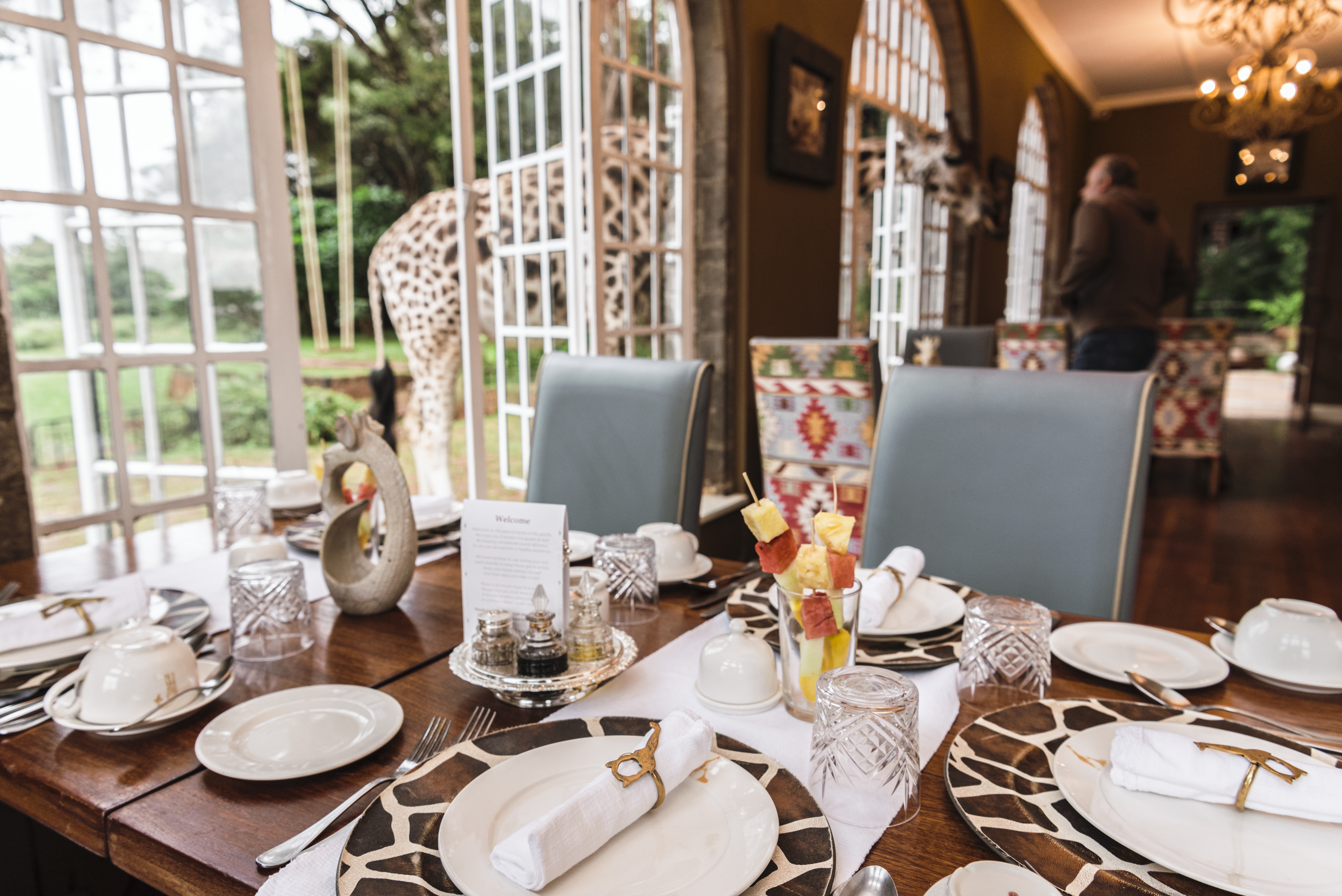 Breakfast in the main manor