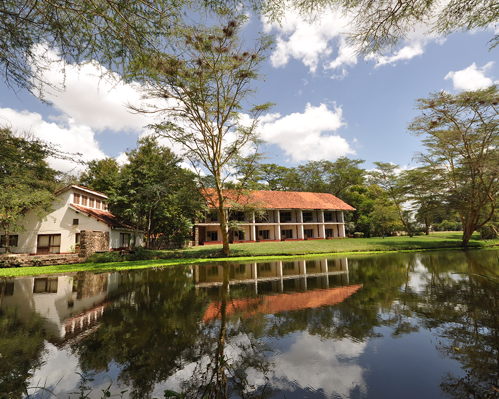 Hunters Lodge, Amboseli & Chyulu Hills | Timbuktu Travel