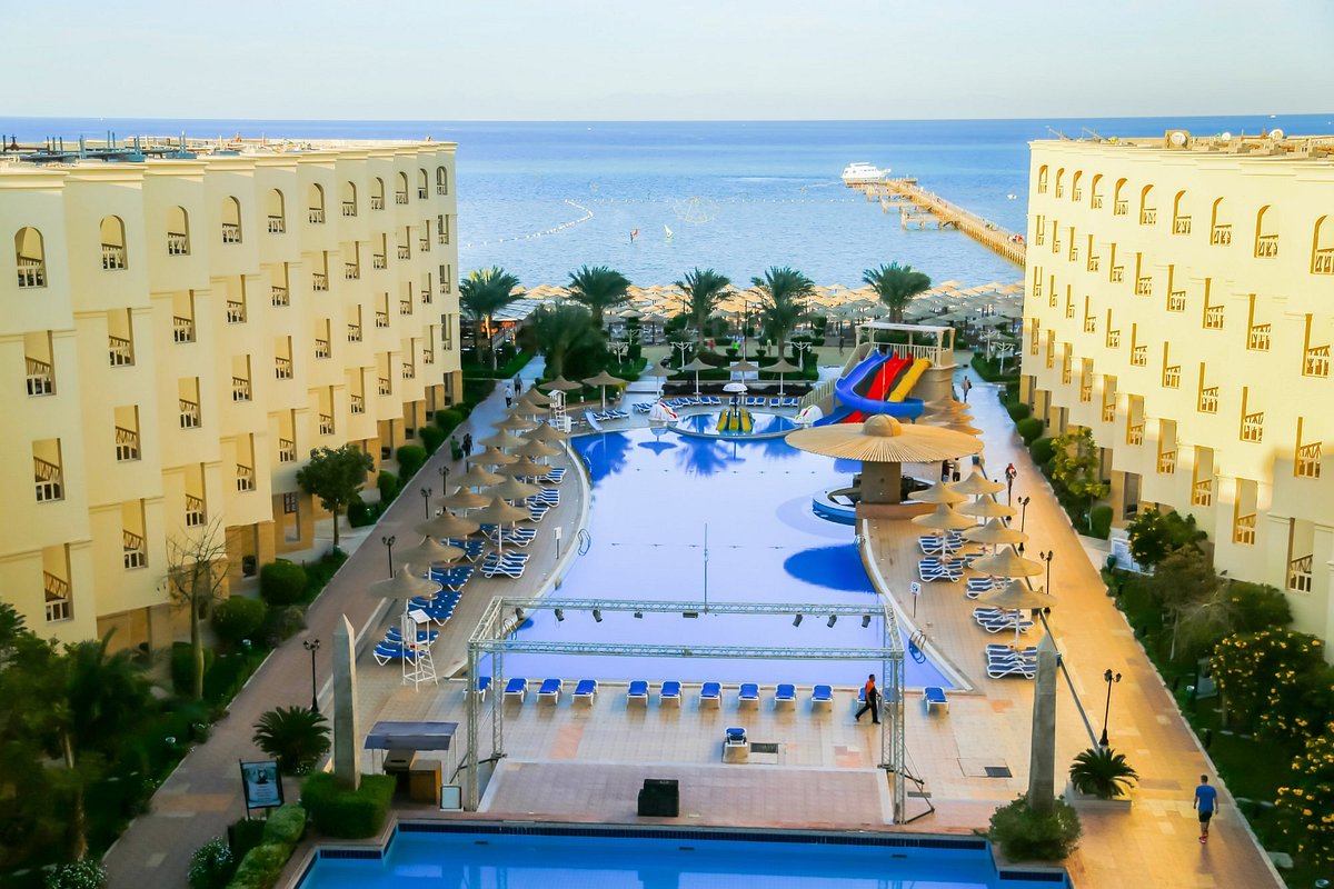 AMC Royal Hotel & Spa, Hurghada | Timbuktu Travel