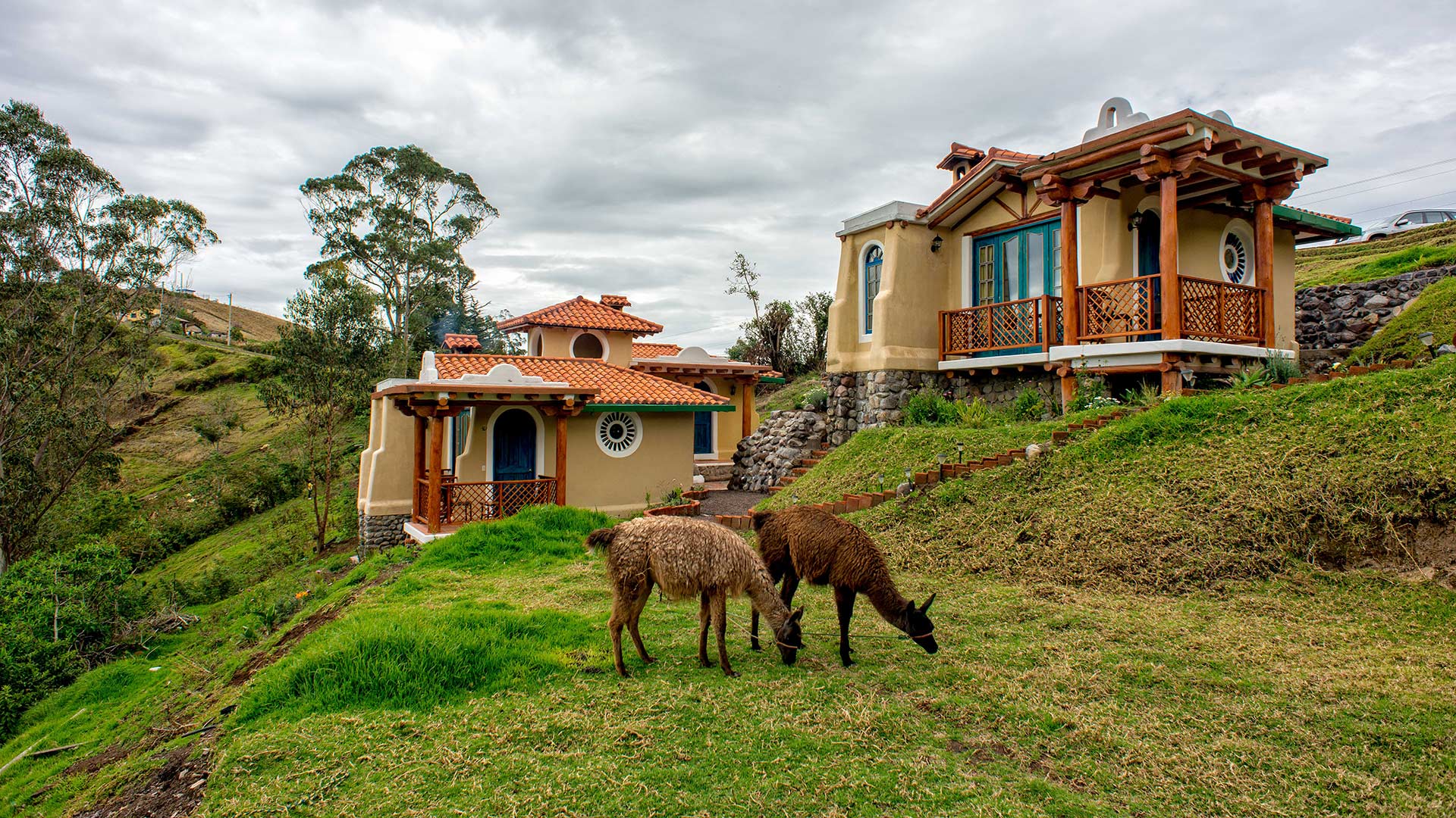 Llullu Llama Mountain Lodge, Avenue of the Volcanoes | Timbuktu Travel