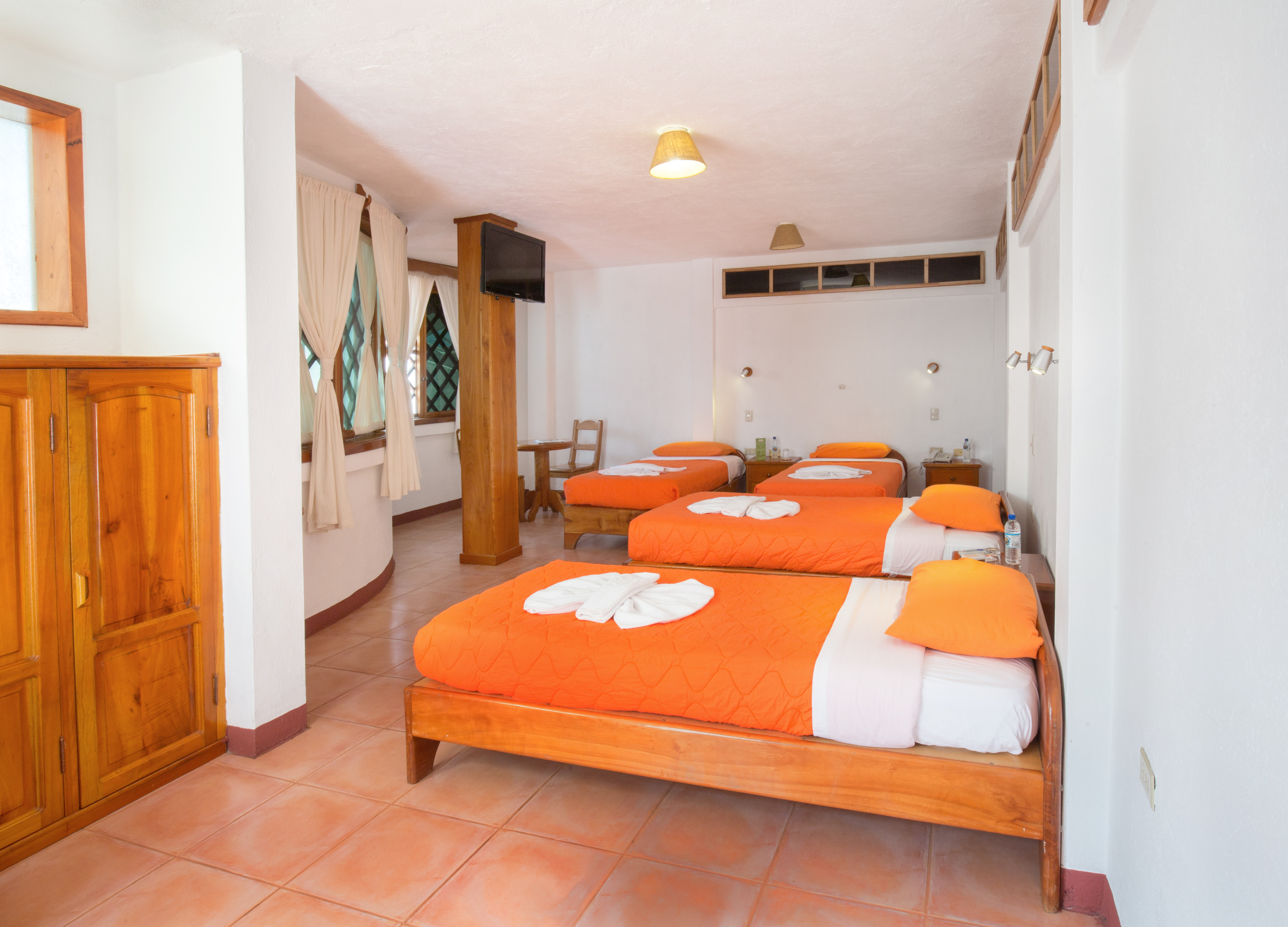 Four twin size beds or One King size bed and twon twin size beds