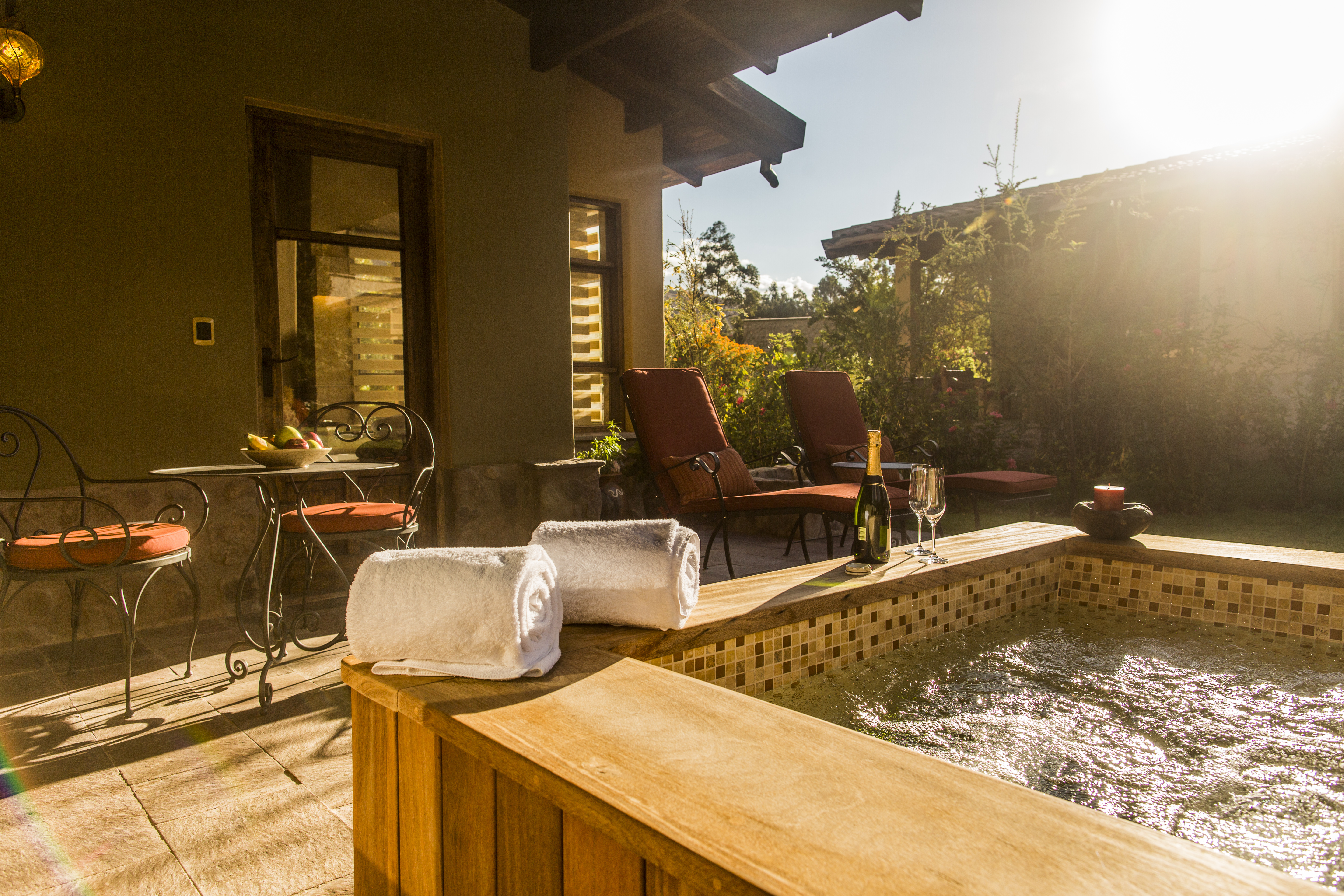 Back  terrace with private  jacuzzi