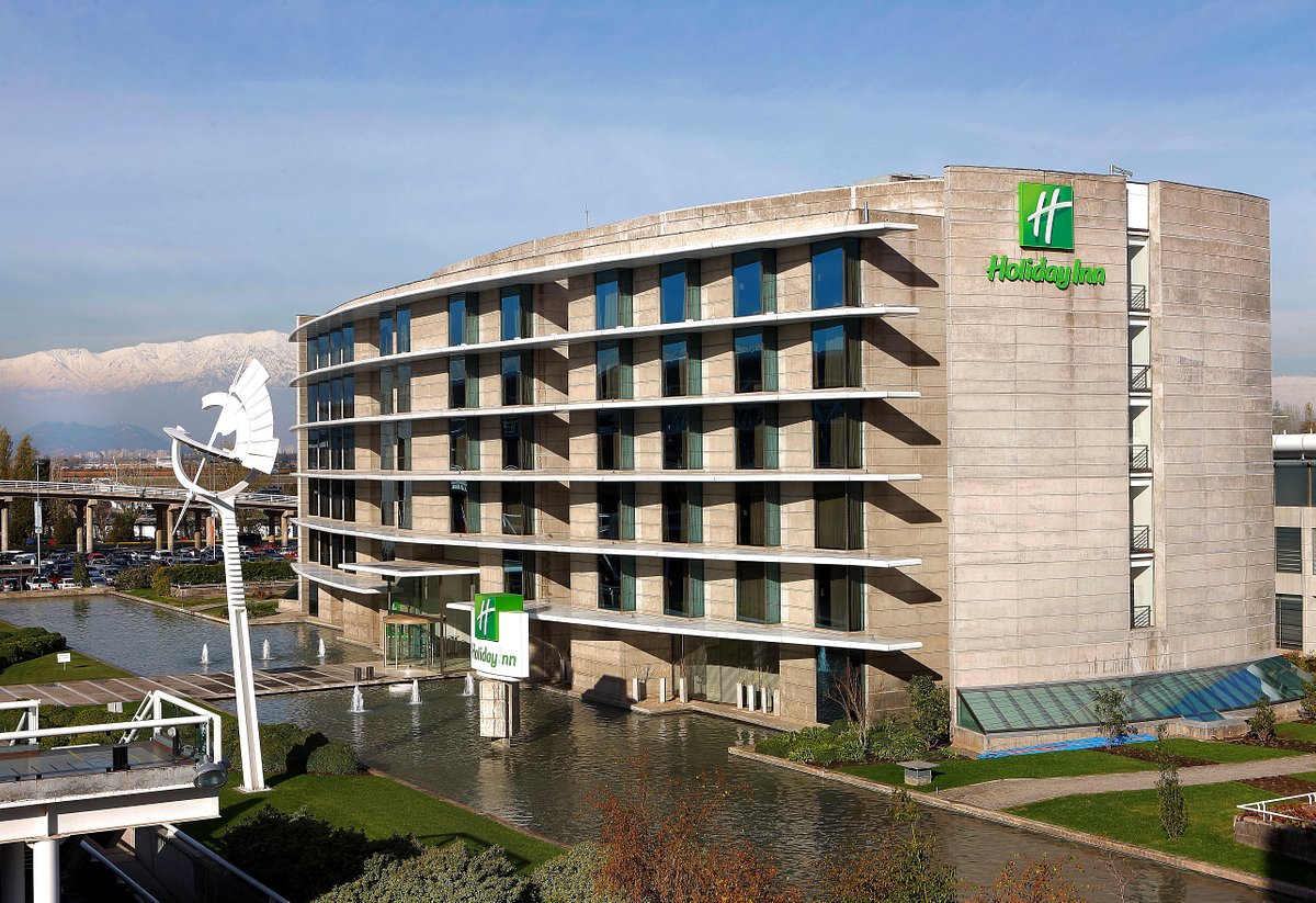 Holiday Inn Aeropuerto, Santiago | Timbuktu Travel