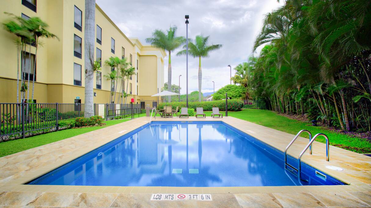 Hampton Inn & Suites Hotel, San José & Central Valley | Timbuktu Travel