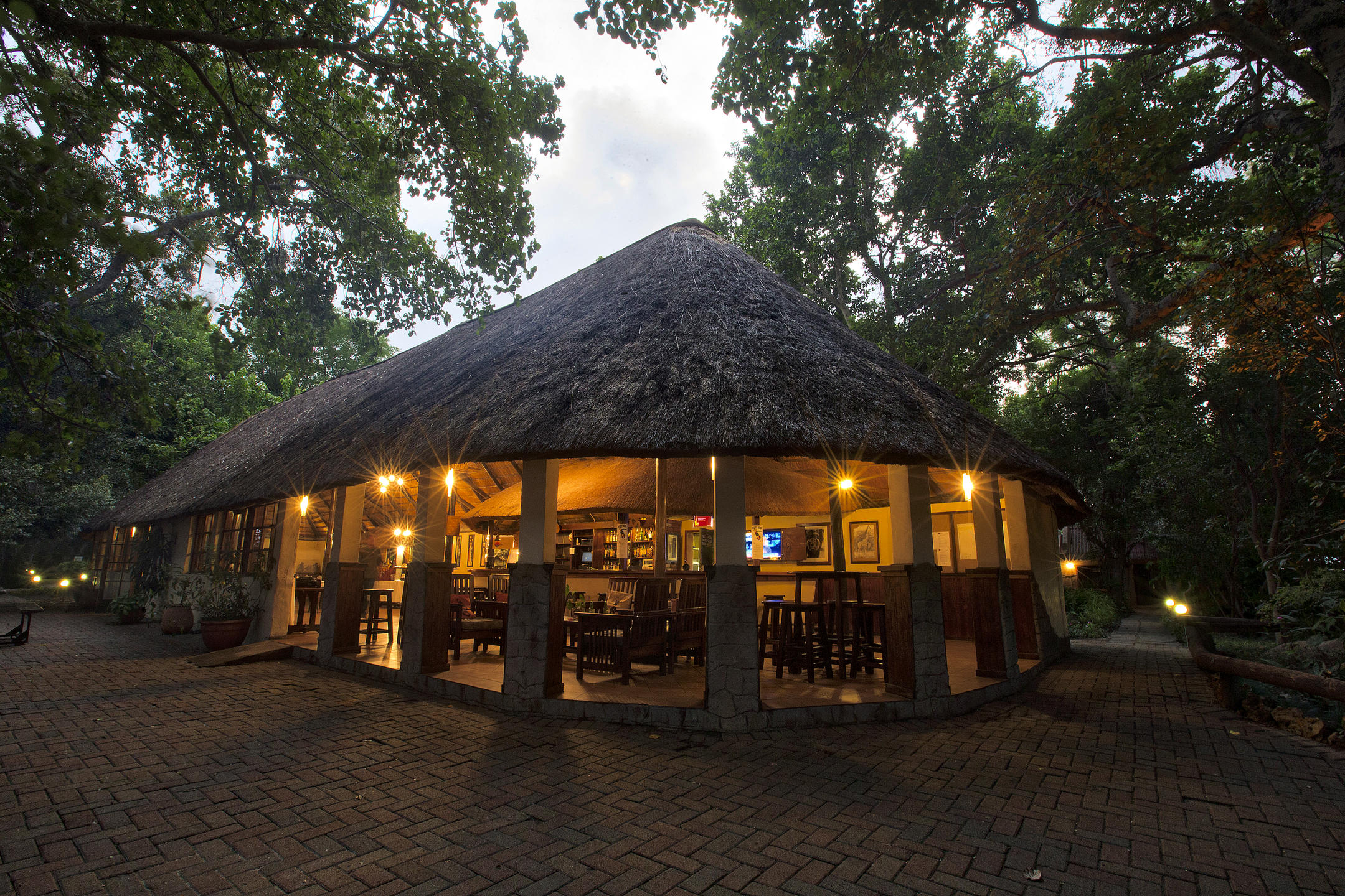 Island Safari Lodge, Maun | Timbuktu Travel