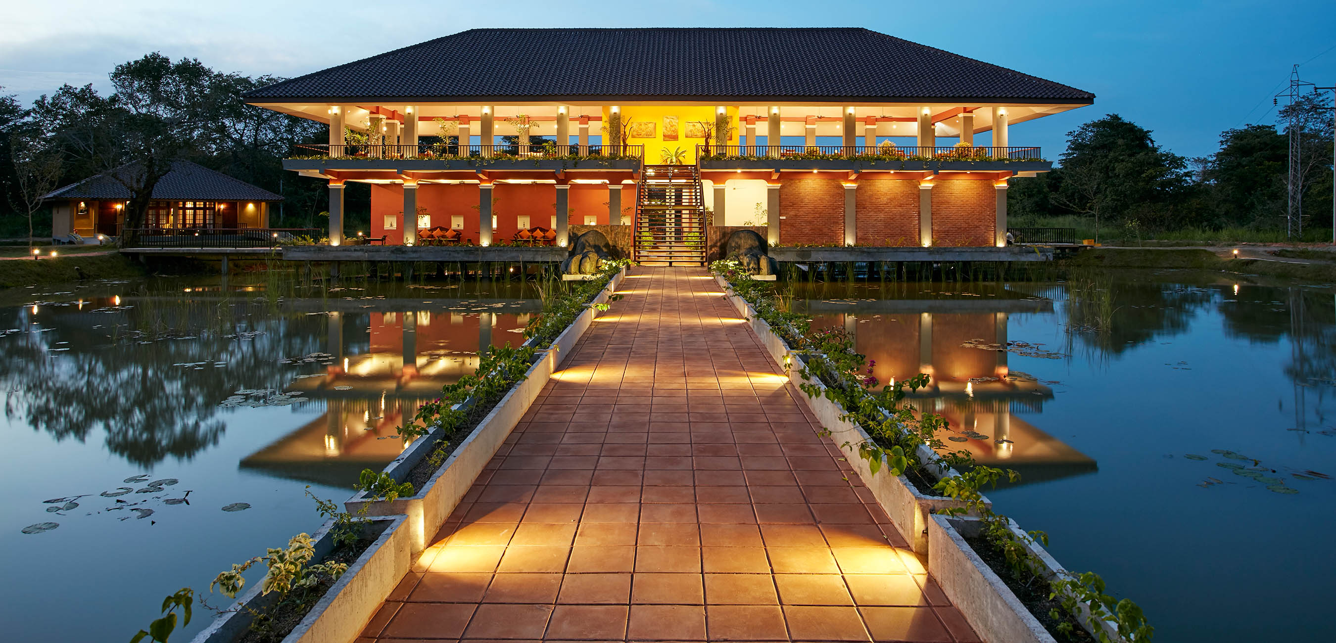 Seerock The King’s Domain Hotel, Sigiriya | Timbuktu Travel