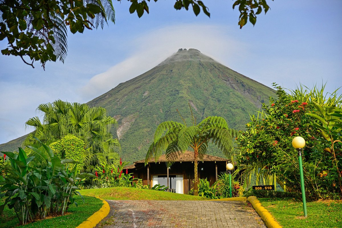 Lomas del Volcán Hotel, Arenal Volcano | Timbuktu Travel