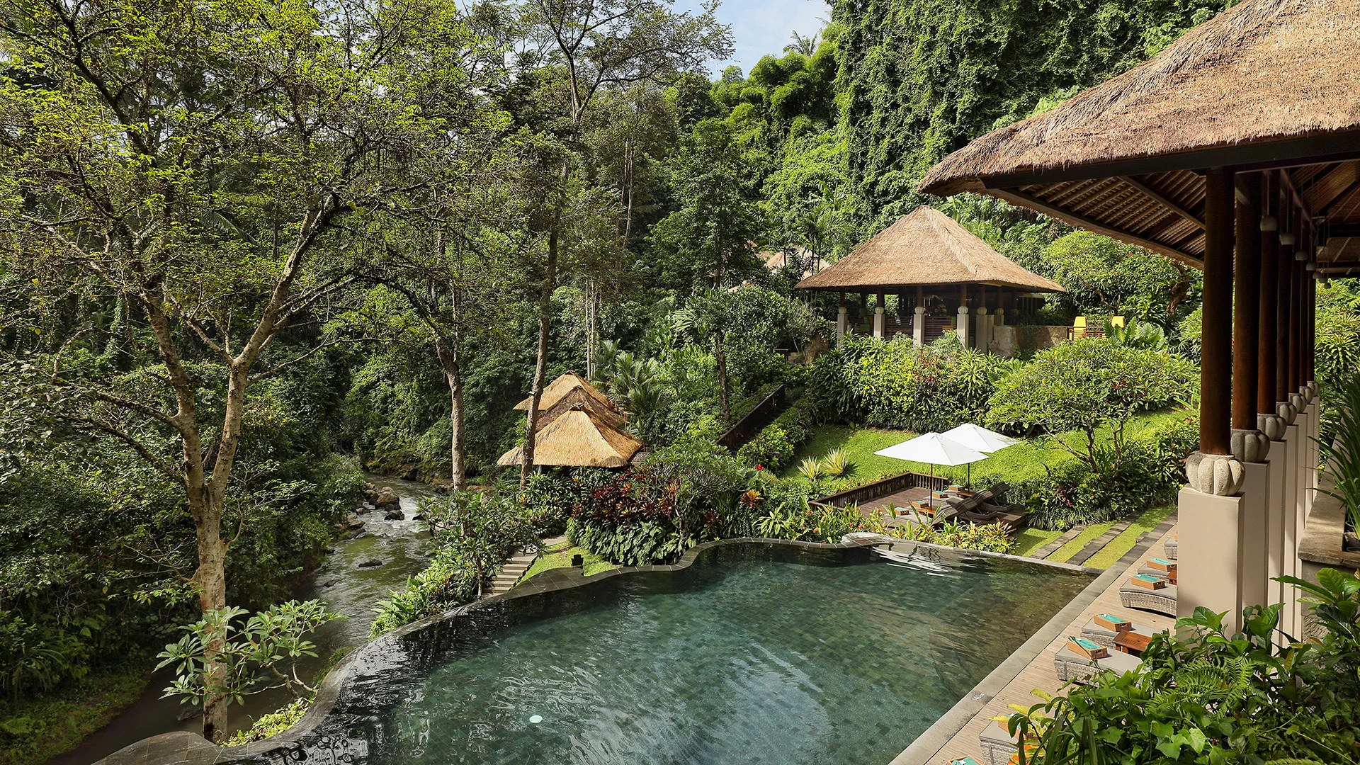 Maya Ubud Resort & Spa, Ubud | Timbuktu Travel