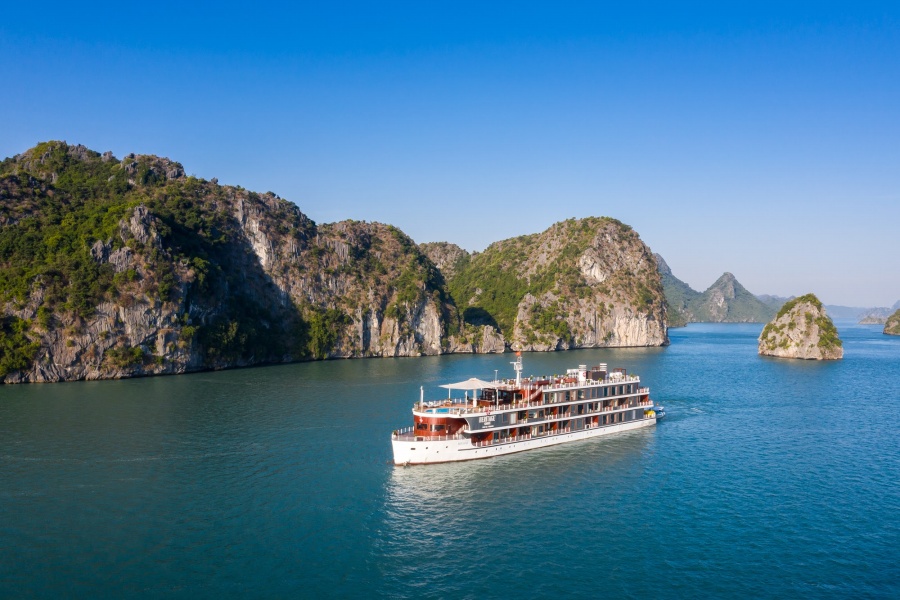 Heritage Cruises Binh Chuan Cat Ba, Halong Bay | Timbuktu Travel