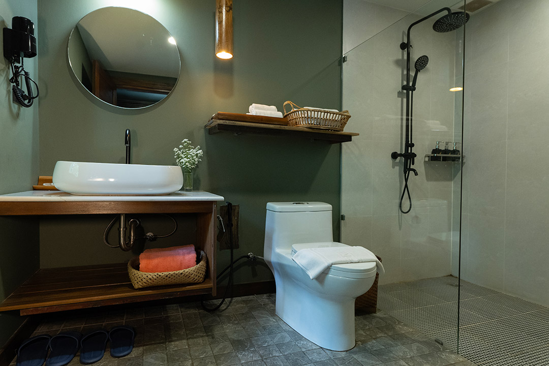 Nam Pien Yorla Pa, Nam Pien Yorla Pa | Timbuktu Travel