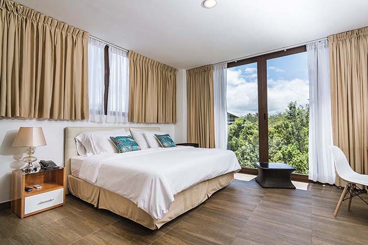 La Isla Galapagos Hotel, Isla Santa Cruz | Timbuktu Travel