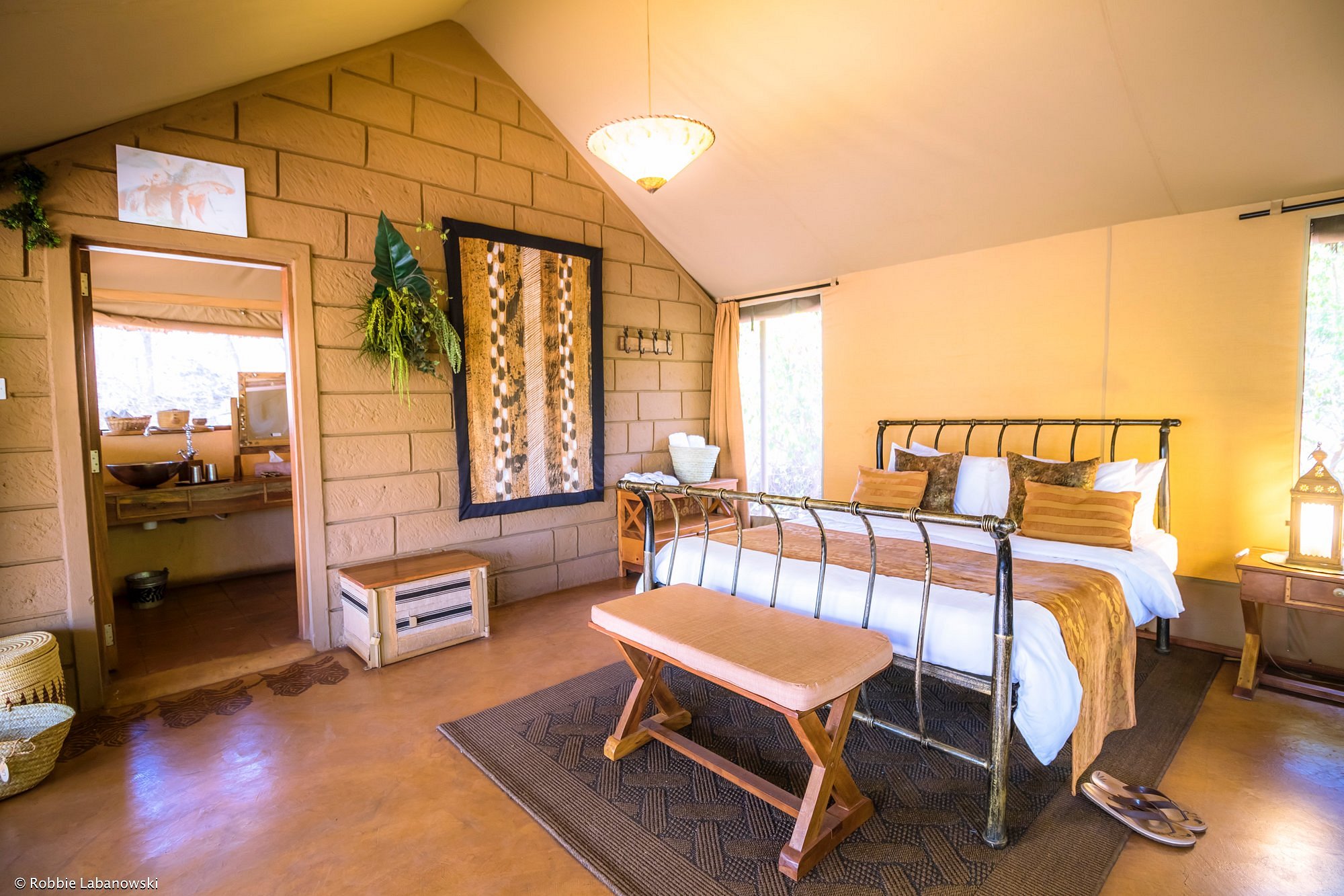 iKWETA Safari Camp, Meru | Timbuktu Travel