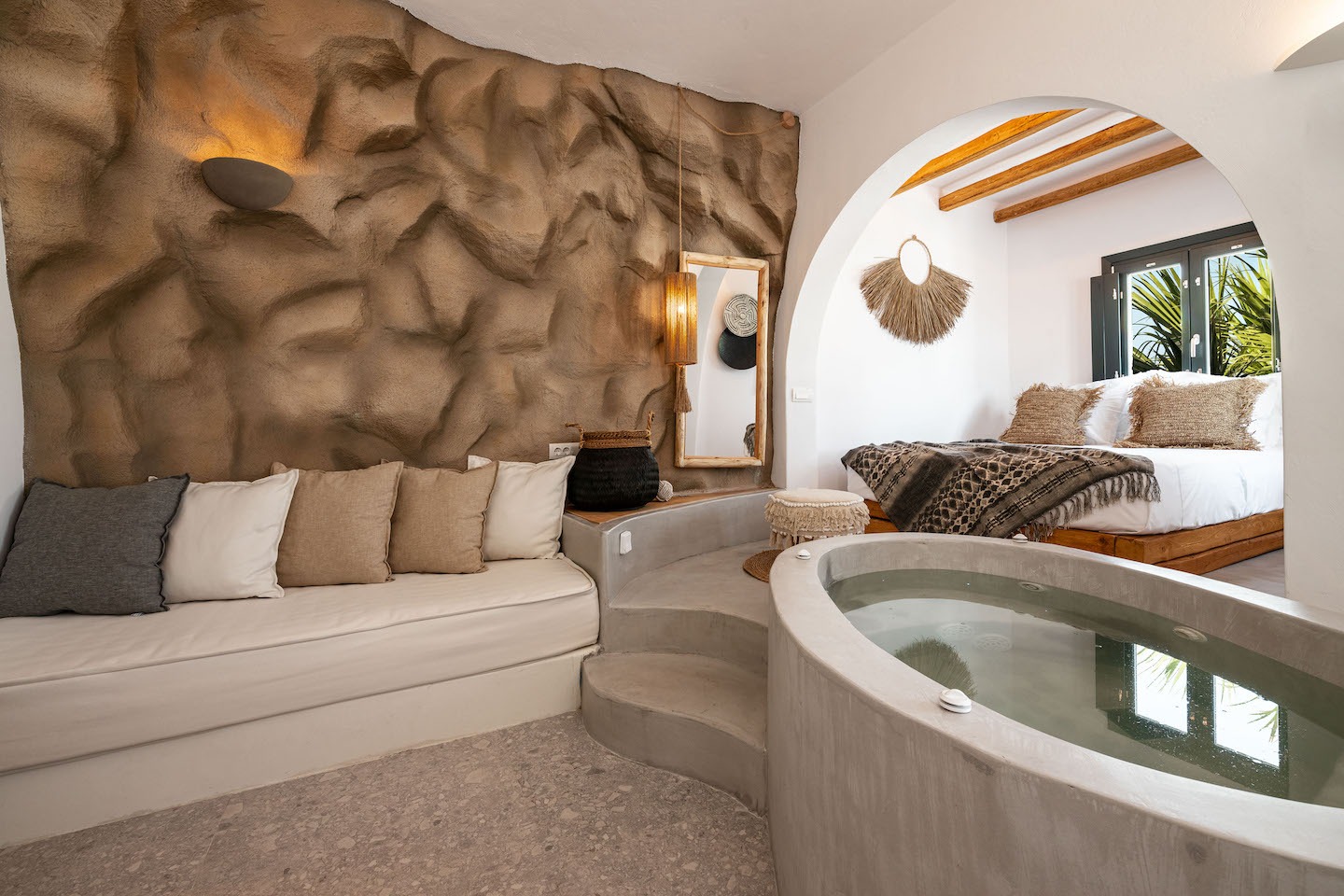 Sandaya Luxury Suites, Paros | Timbuktu Travel