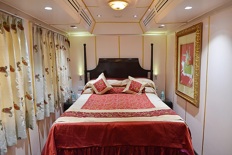 Palace on Wheels Train, Delhi | Timbuktu Travel
