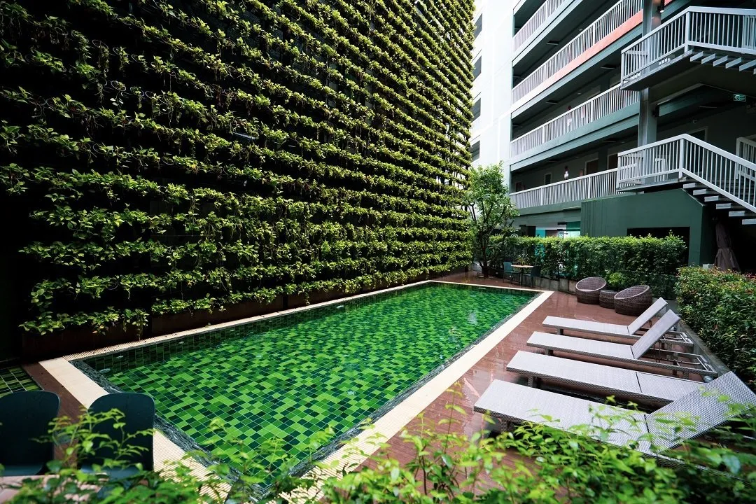 Cross Vibe Chiang Mai Decem Hotel, Chiang Mai | Timbuktu Travel