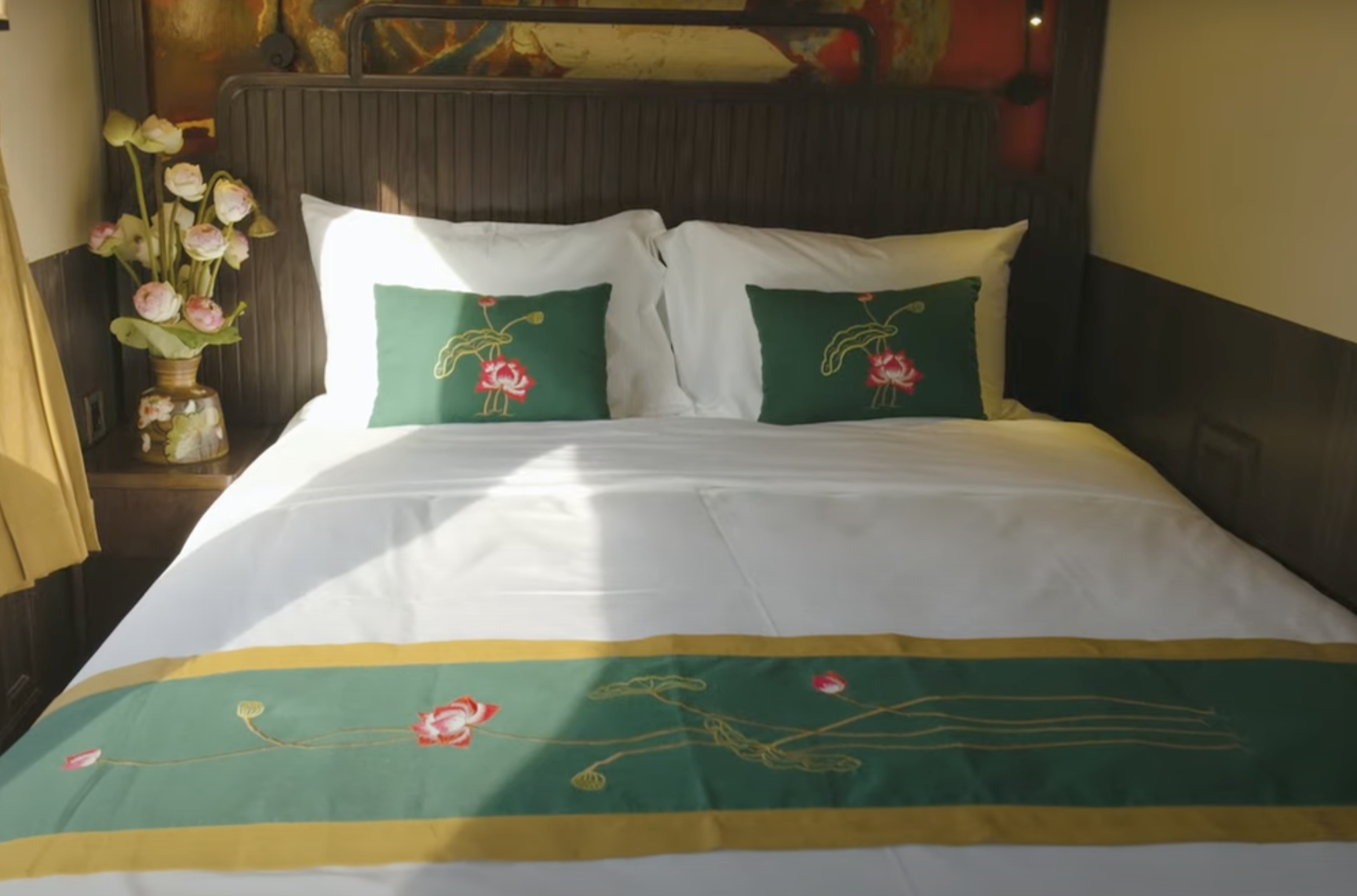 SJourney Vietnam Luxury Express, Hanoi | Timbuktu Travel