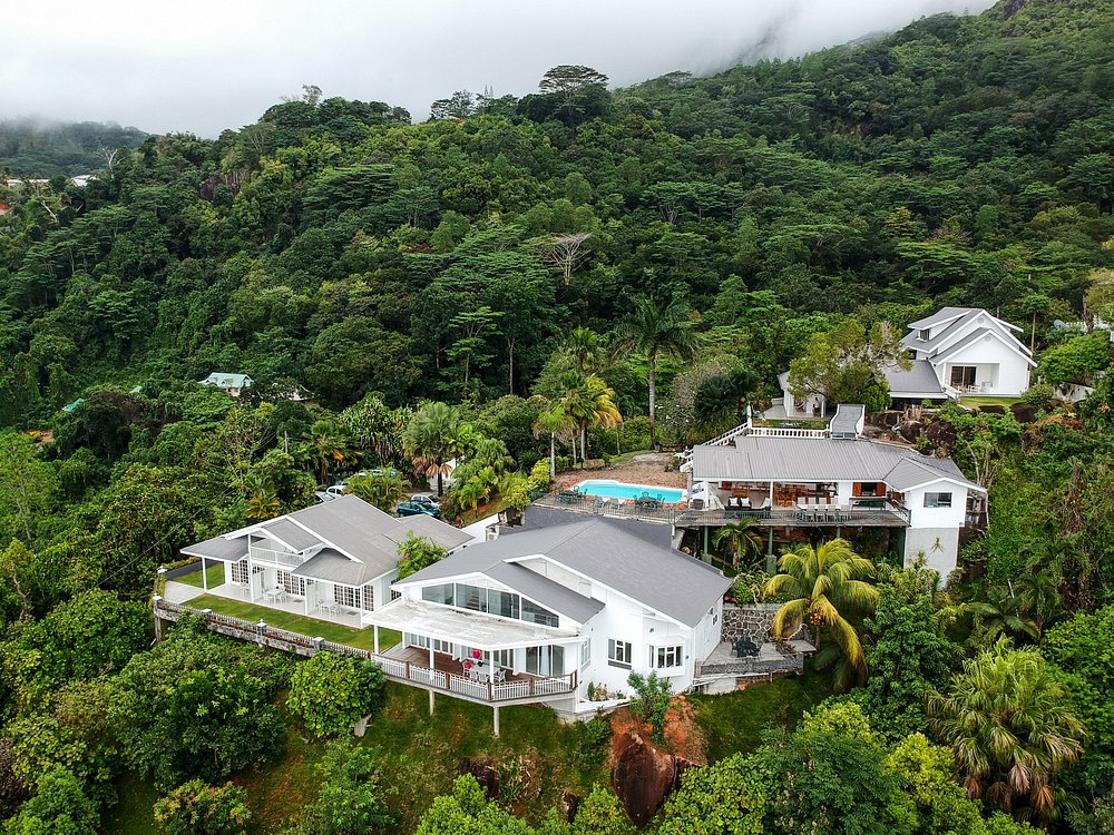 Le Sans Souci Guest House, Seychelles | Timbuktu Travel