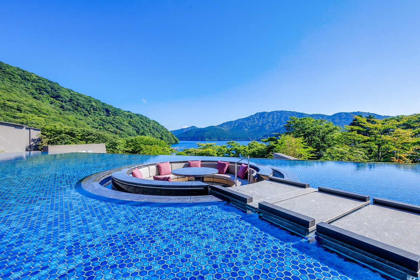 Ashinoko Hanaori, Hakone & Mount Fuji | Timbuktu Travel