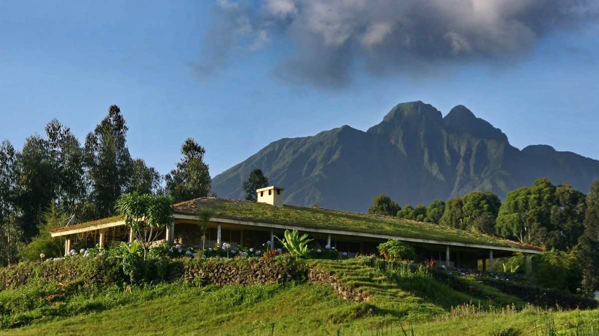 Jack Hanna’s Cottage, Volcanoes | Timbuktu Travel