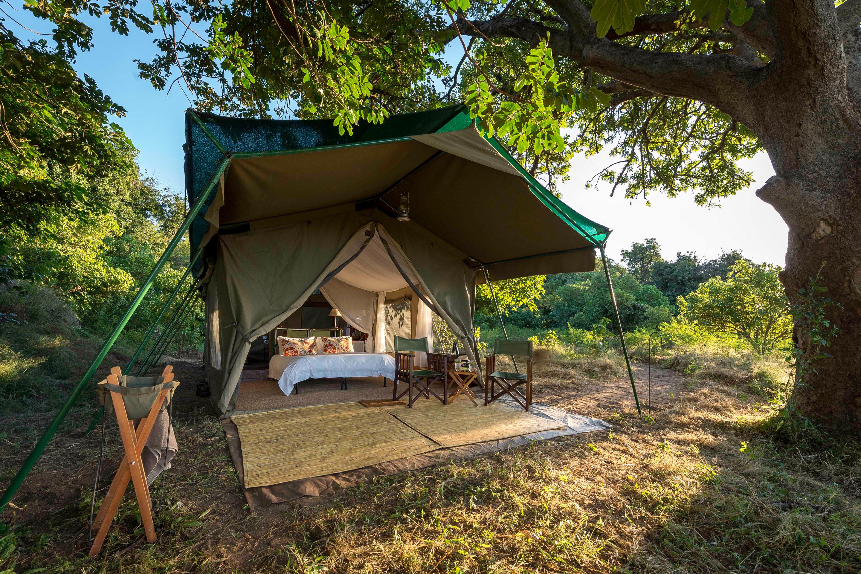 John's Camp, Mana Pools | Timbuktu Travel