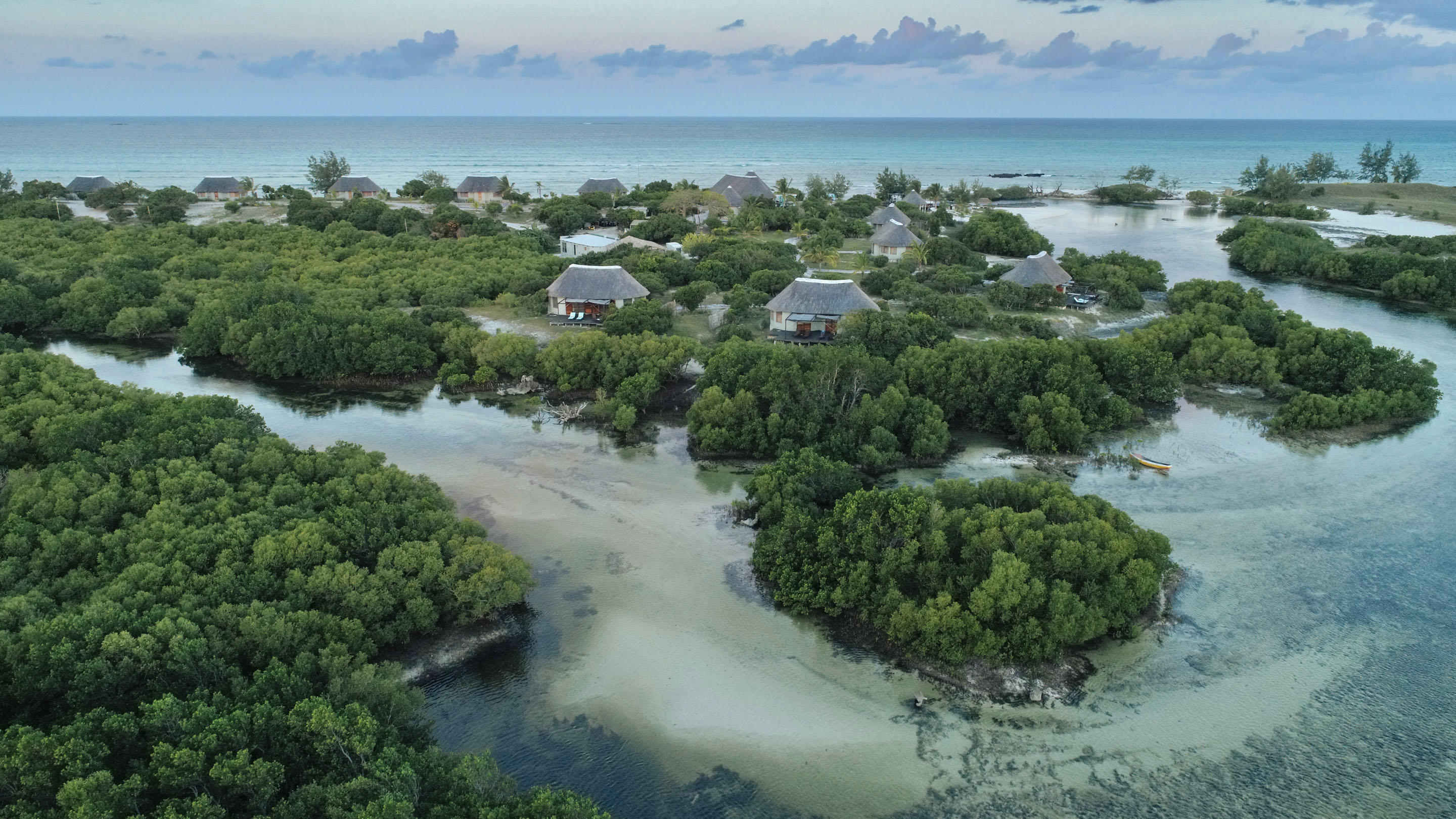 Coral Lodge , Nampula | Timbuktu Travel