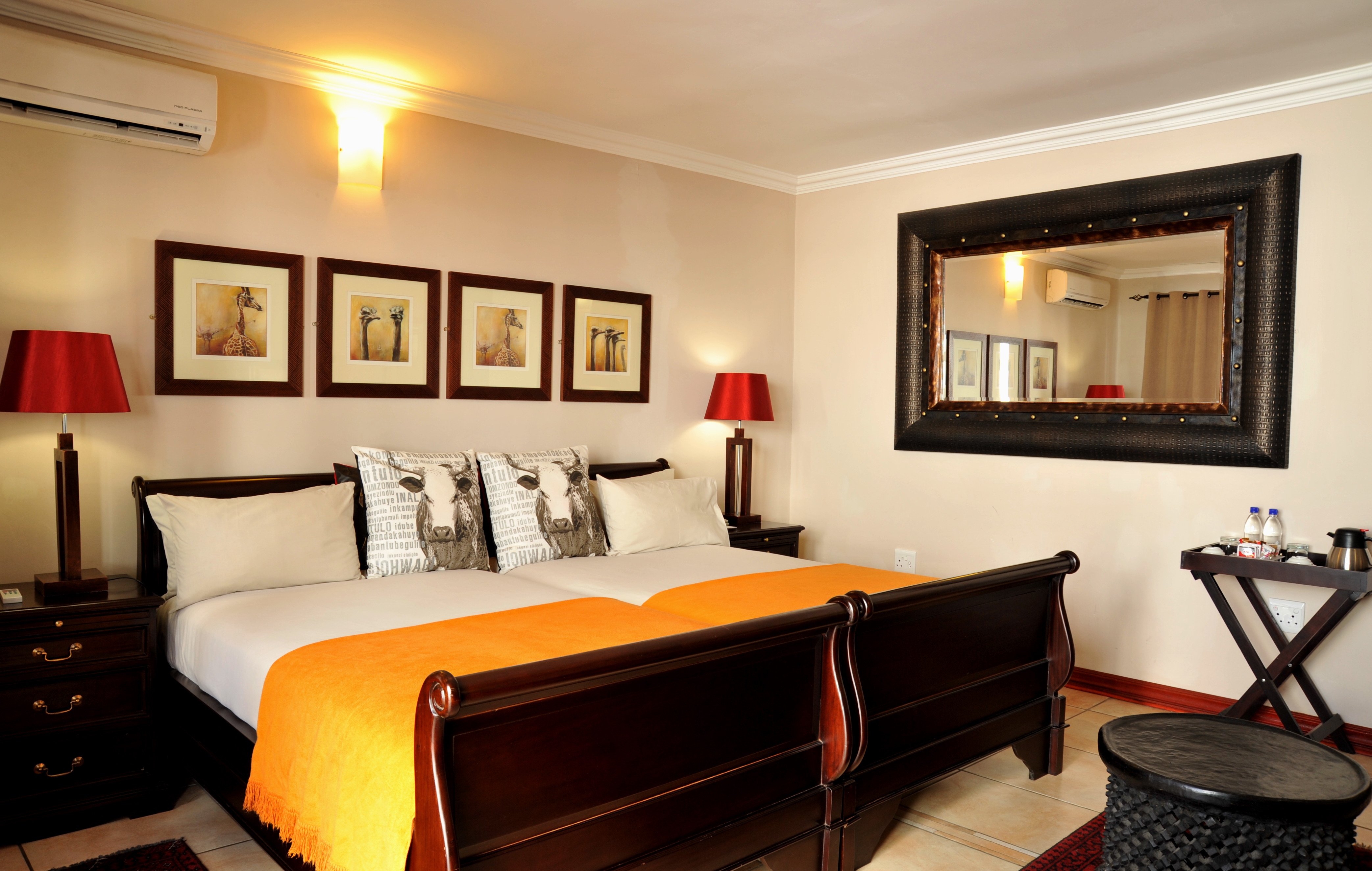 A) Classic Junior Suite Twin