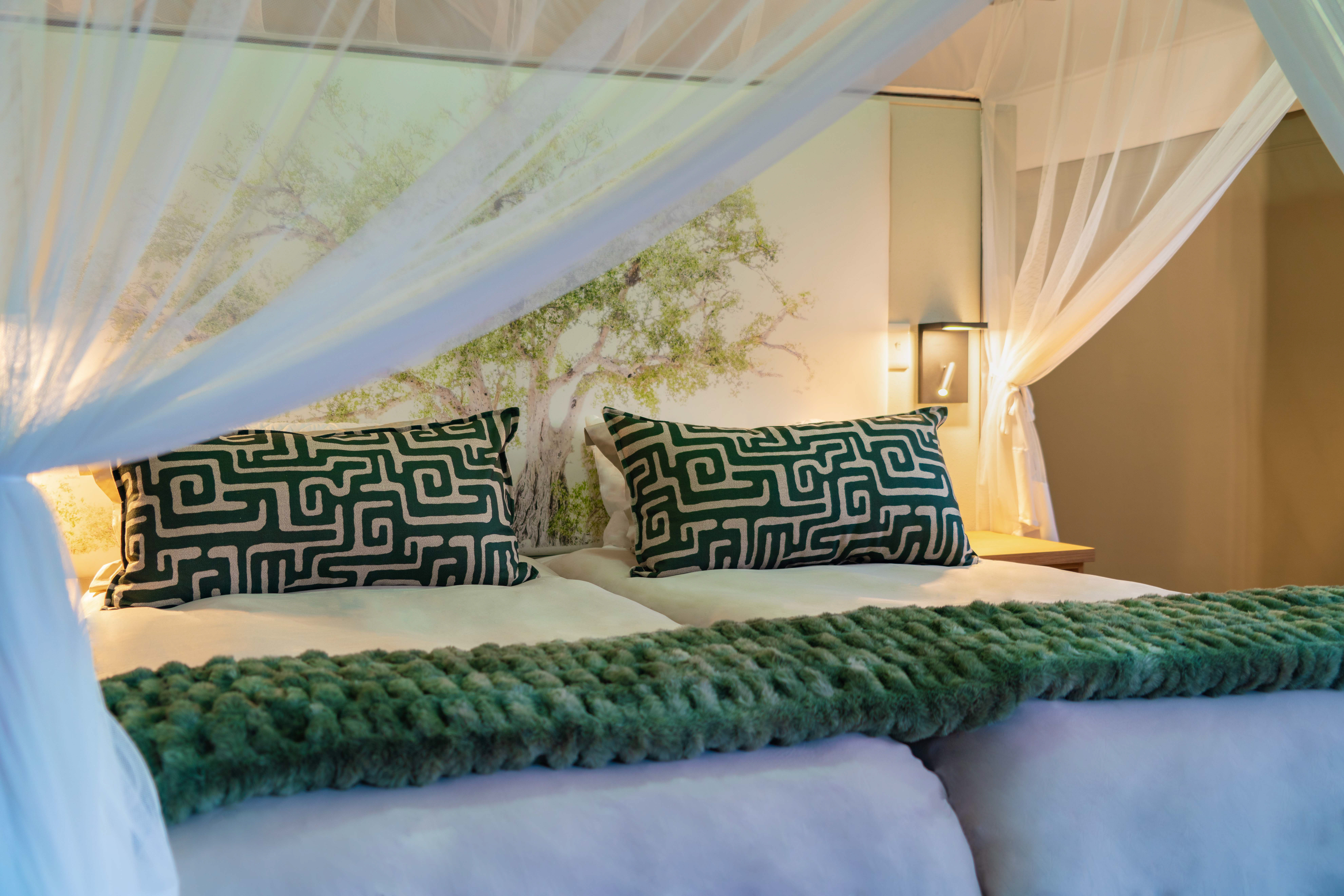 Family & Friends Double Luxury Tented Suite